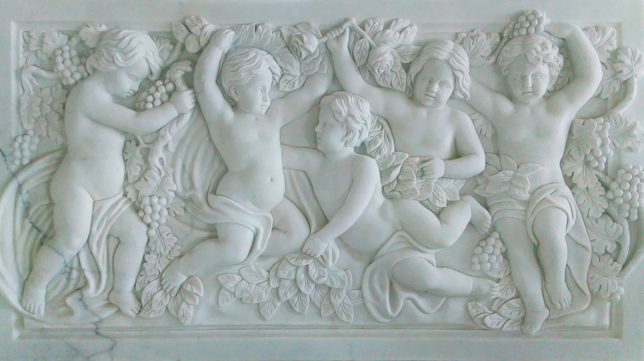 Ангелочки из гипса