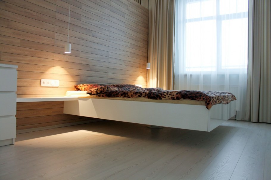 Подиум в спальню с подсветкой