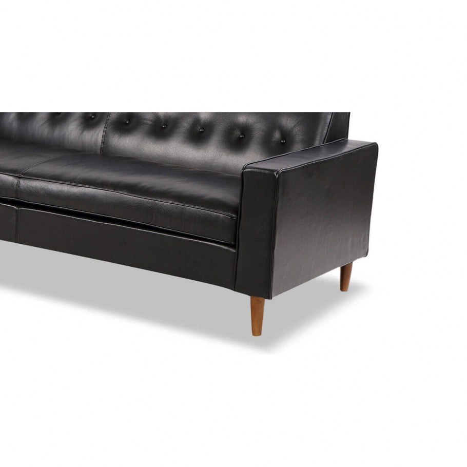 Черный кожаный диван