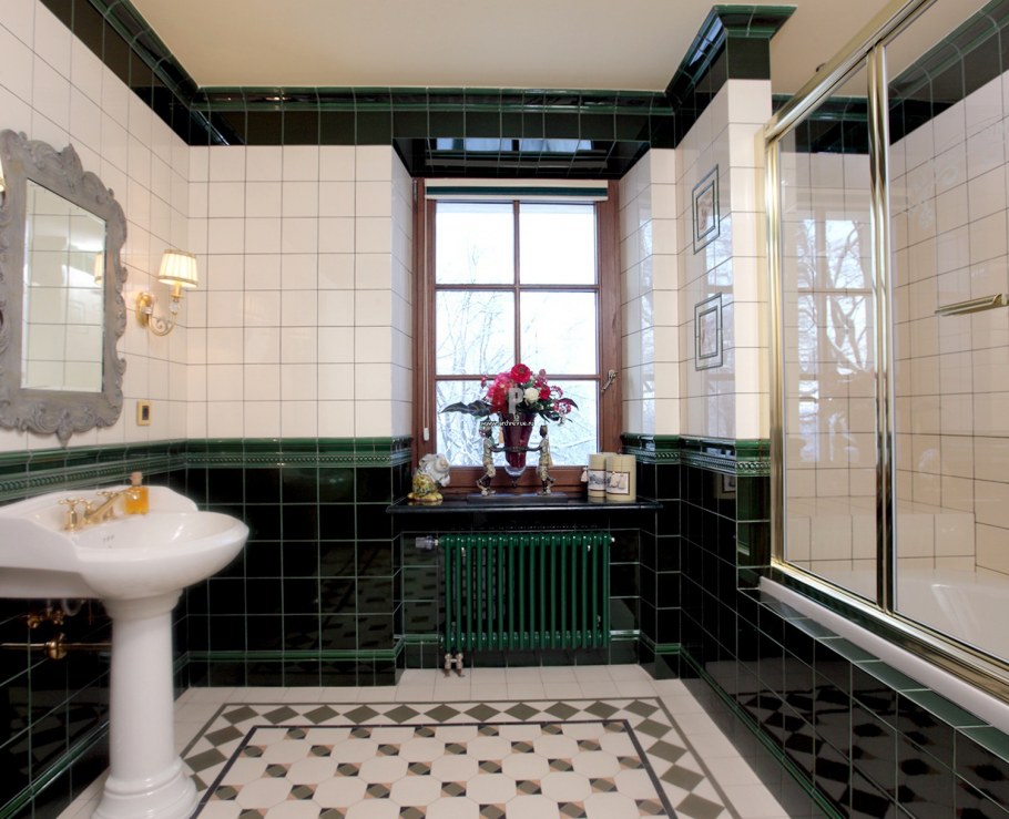 Victorian Green Rosbri