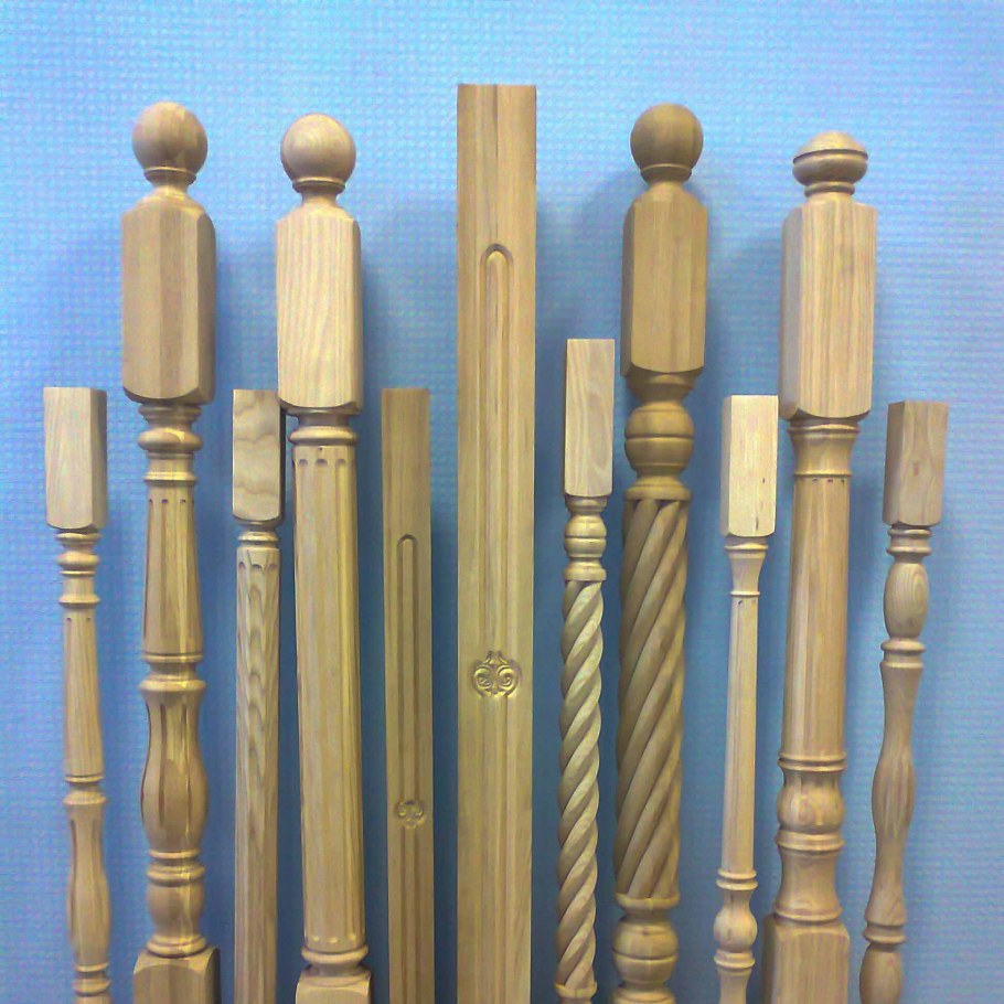 Деревянные балки и столбы в интерьере