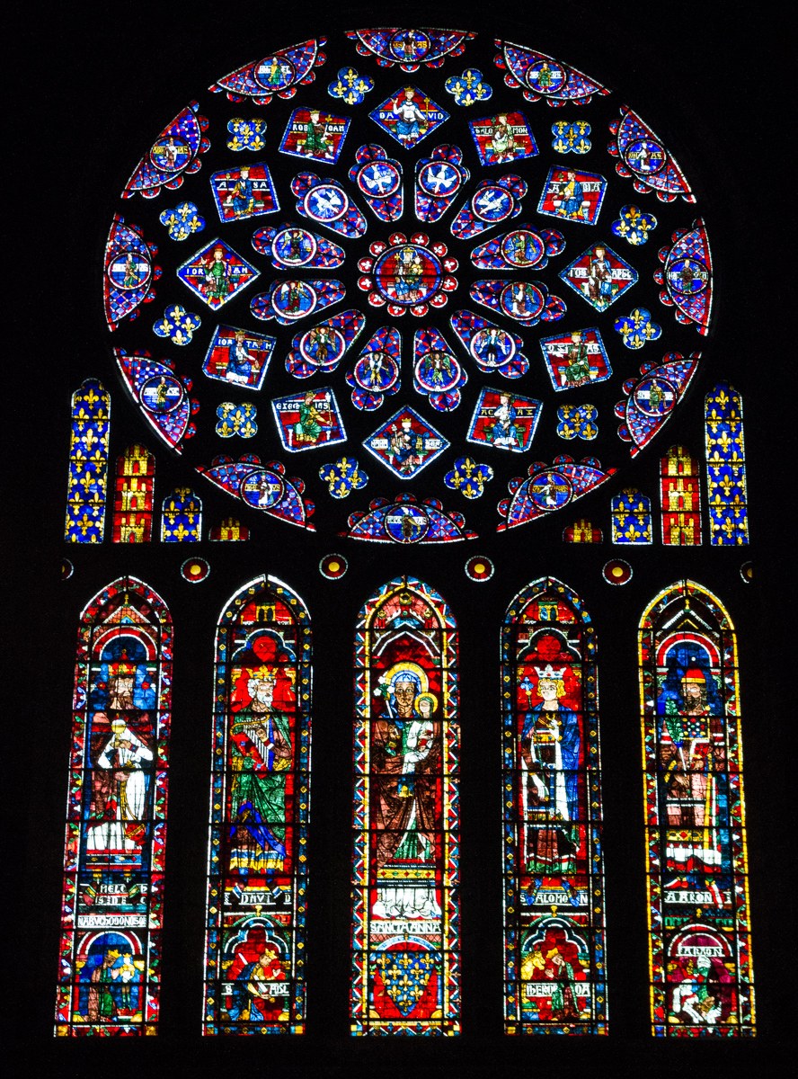 Собор в Шартре. Витраж хора. «История Карла Великого».