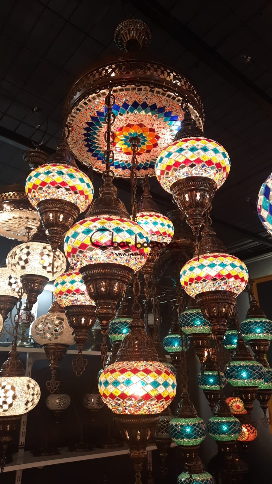 Люстра в арабском стиле