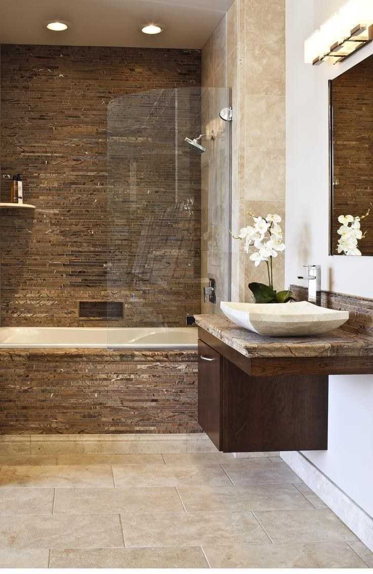 Ванная из мрамора и дерева