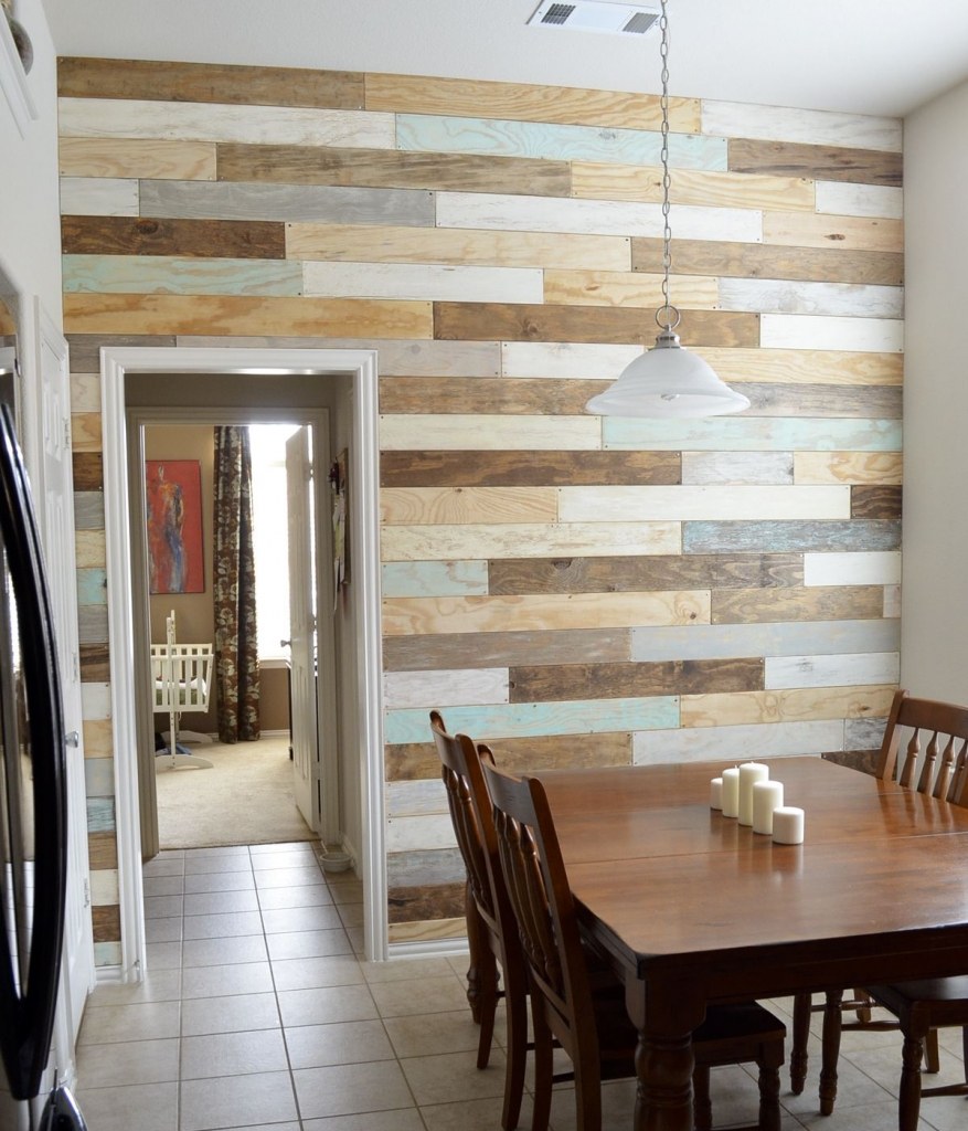 Отделка спальни декоративным камнем