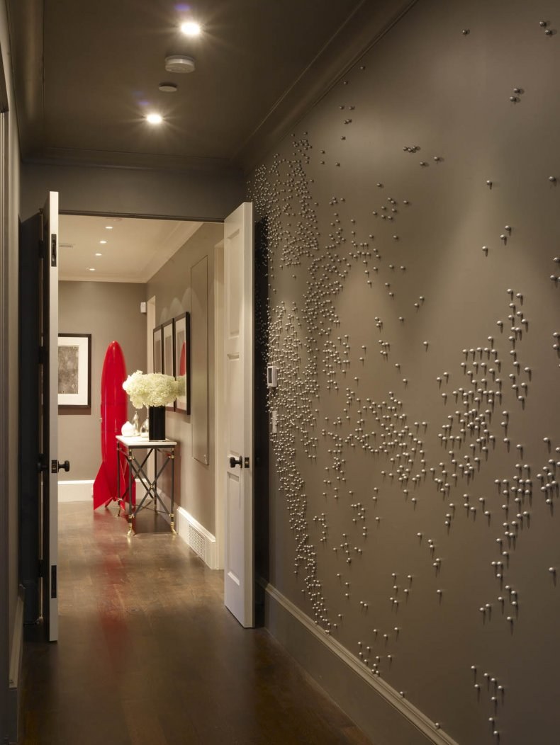 Покрасить стены в прихожей