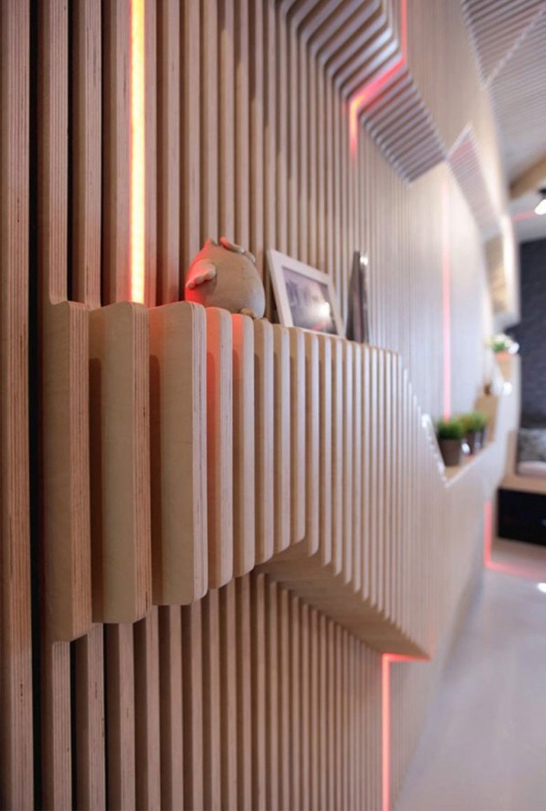 Отделка коридора рейками деревянными