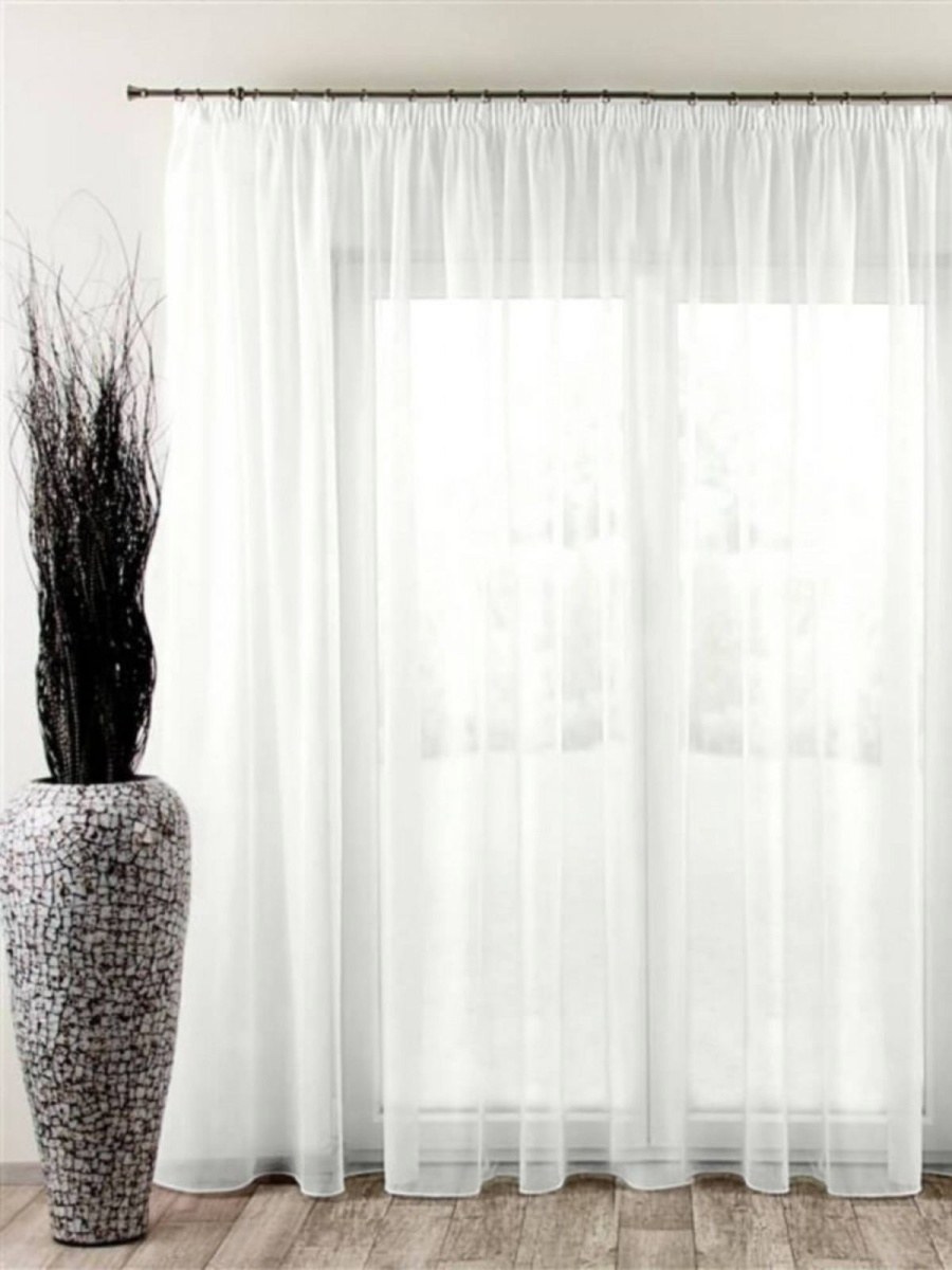 Полупрозрачные шторы