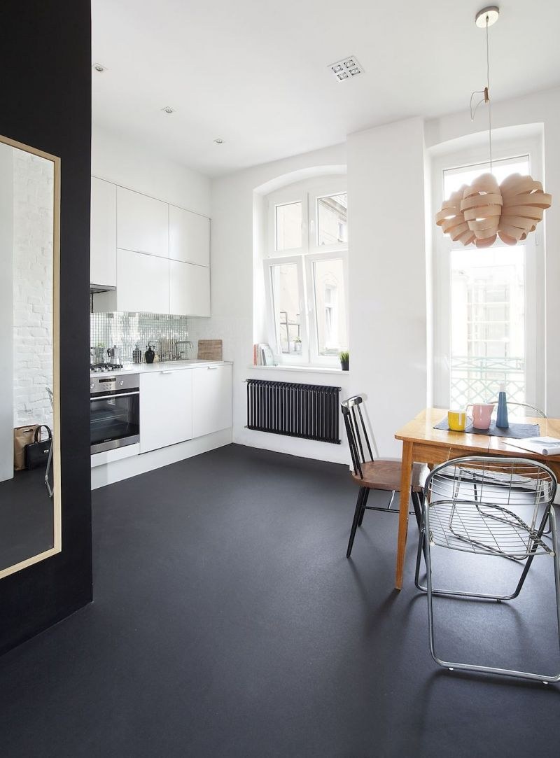 Черный пол в интерьере