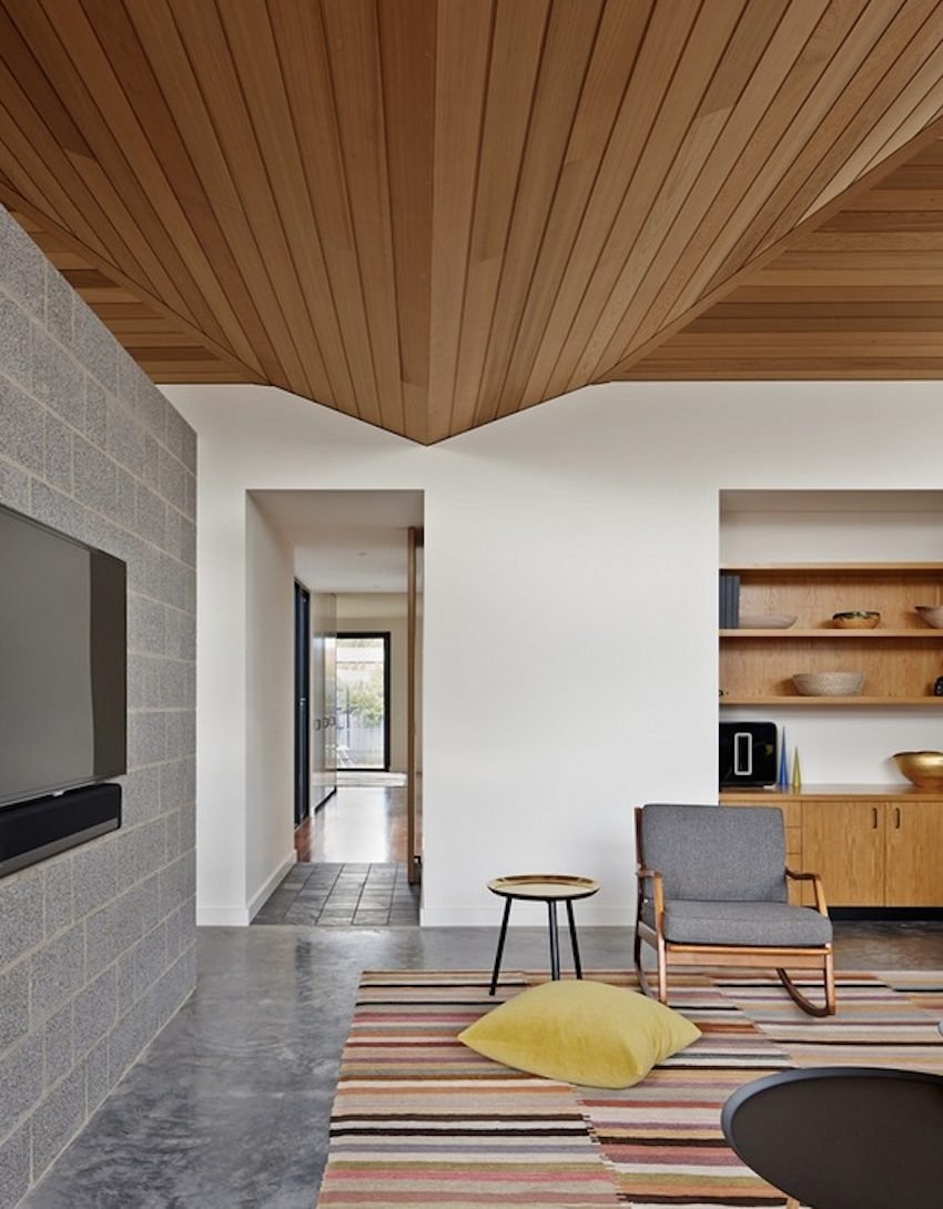 Фальш балка из лиственницы