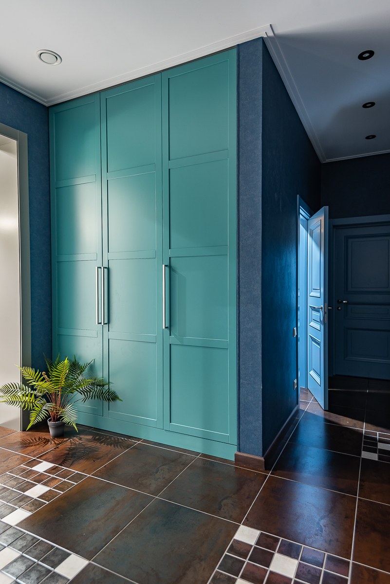 Бирюзовая прихожая