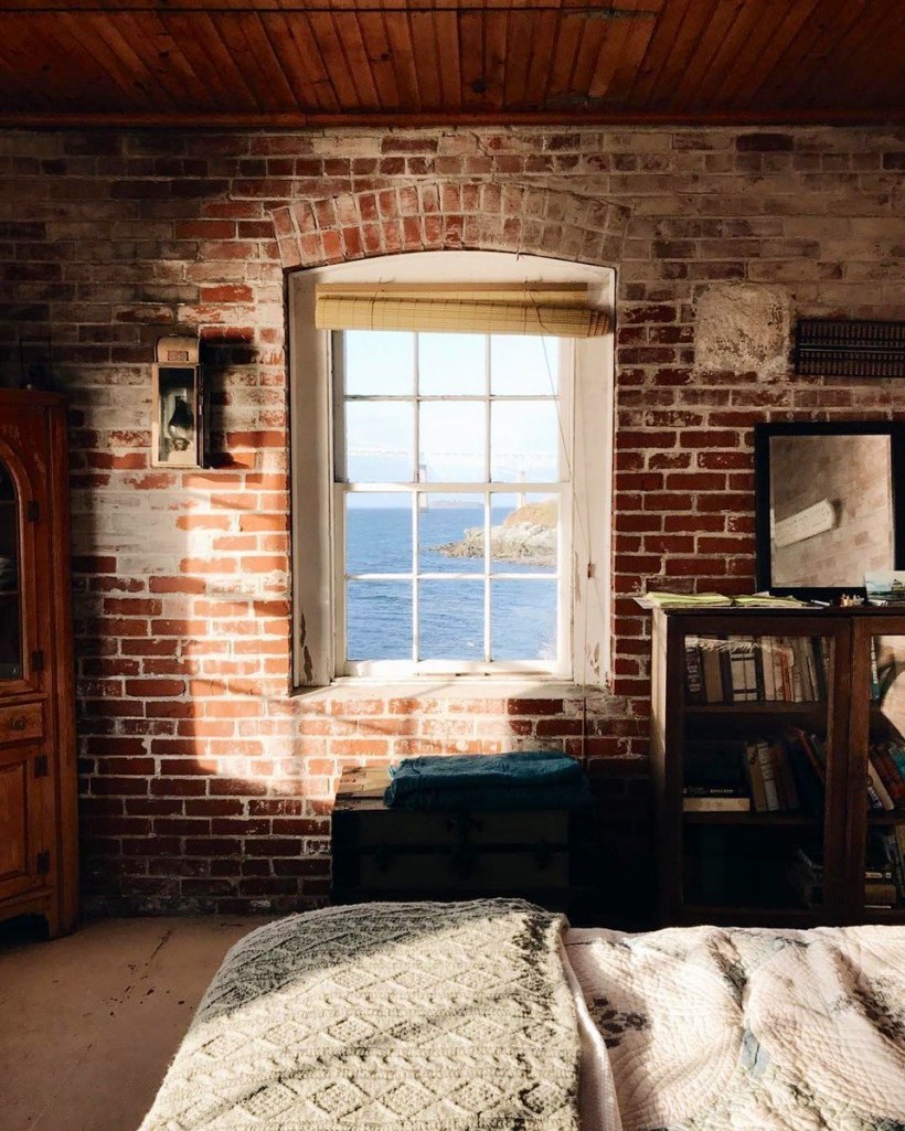 Старинный кирпич в интерьере