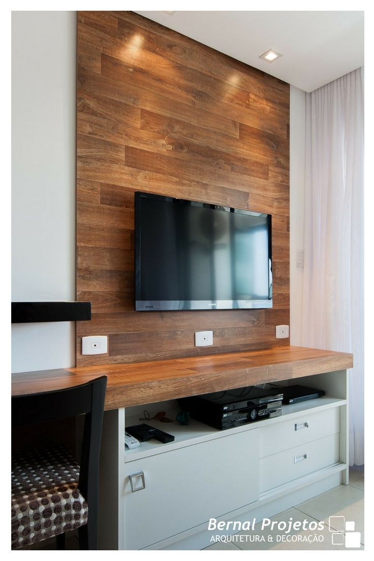 Зона под ТВ из ламината