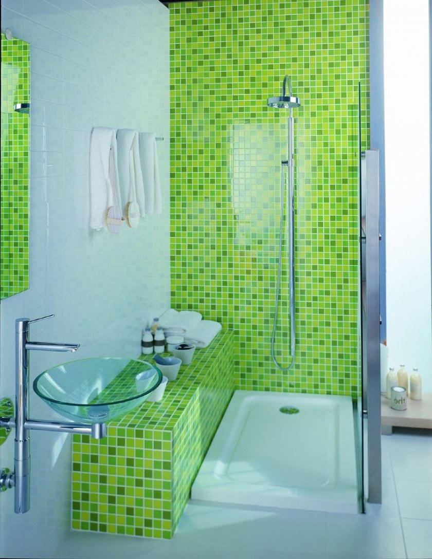 Мозаика в маленькой ванной комнате