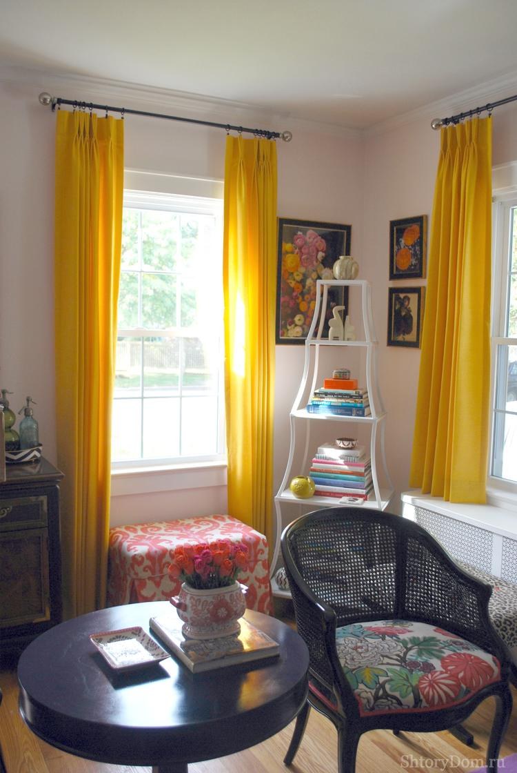 Желтые шторы в гостиной