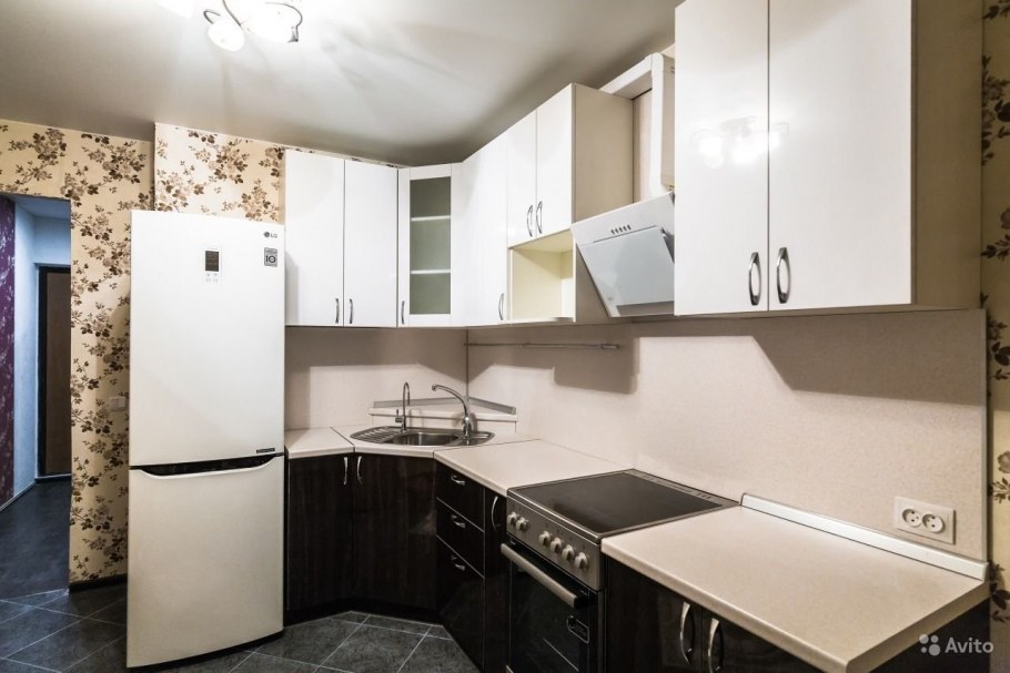 Кухня зебрано с ванилью