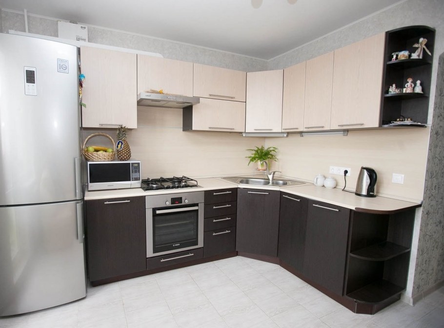 Черный фартук для кухни