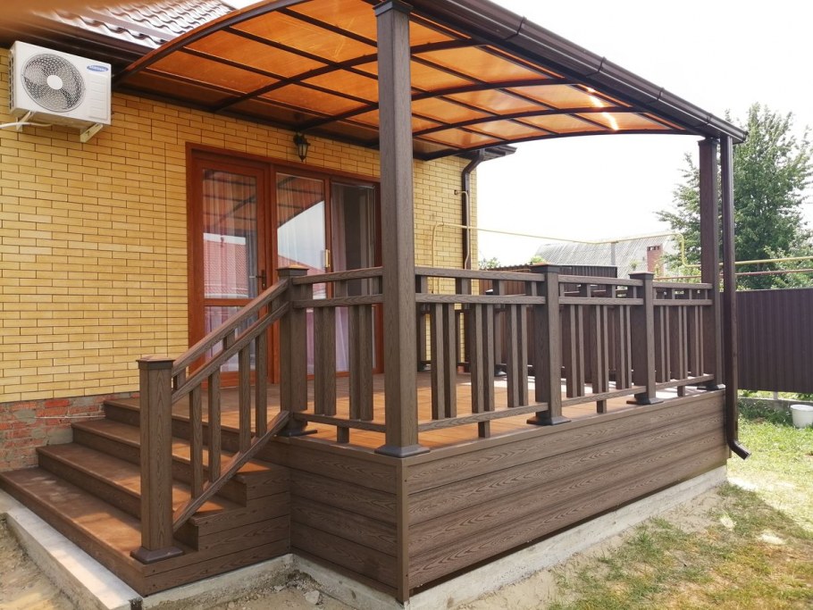 Крыльцо с террасой