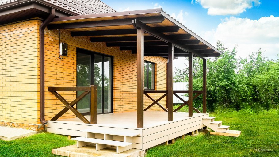 Деревянная терраса к дому