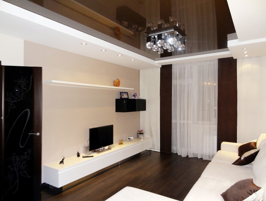 Гостиная в шоколадно-бежевых тонах