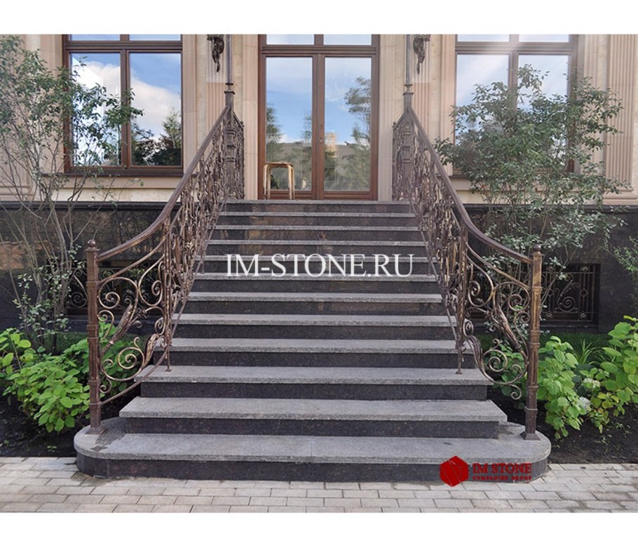 Уличные лестницы