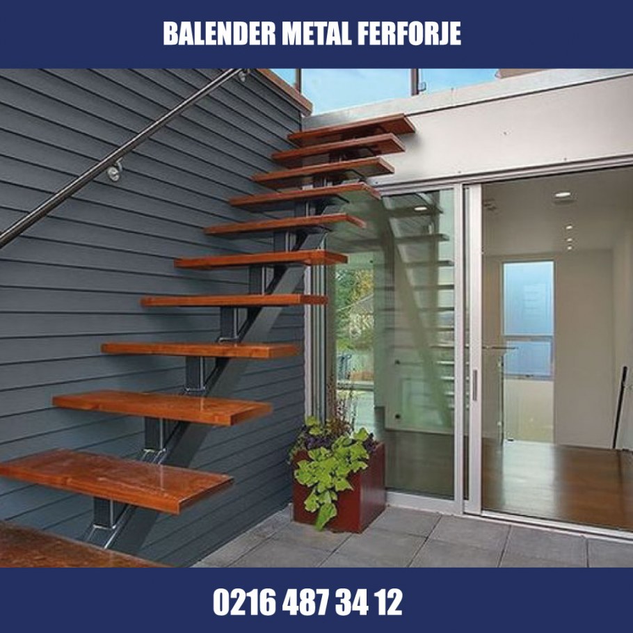 Лестница для дома наружная