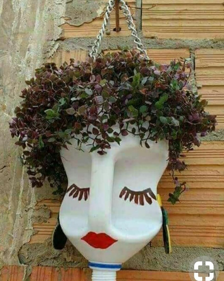 Необычные кашпо для сада