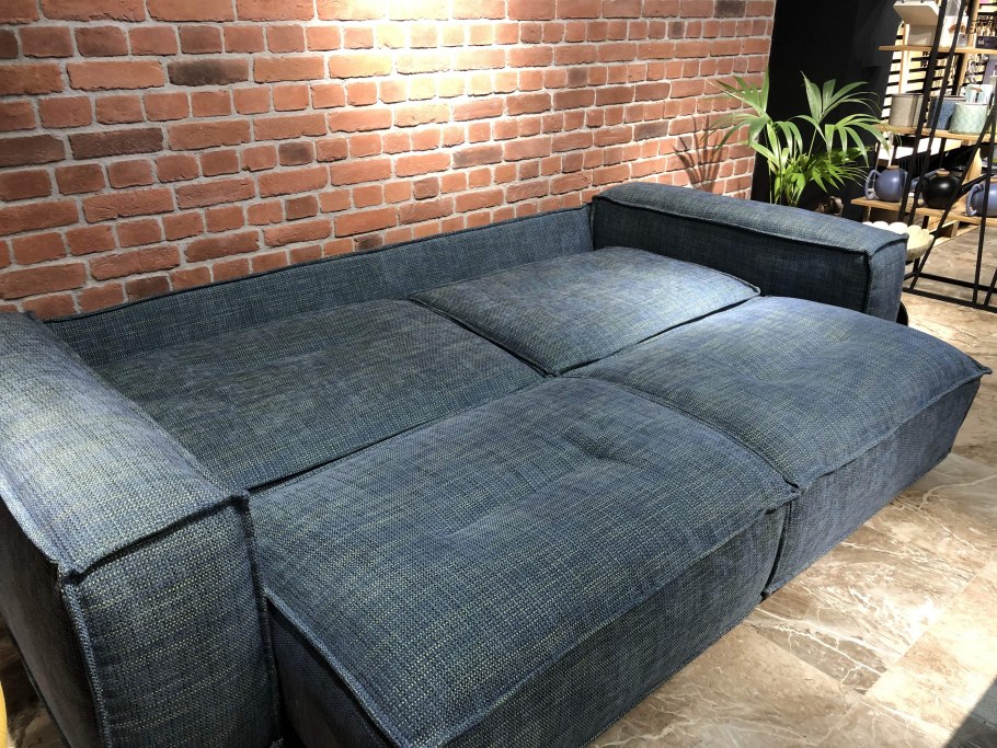 Classic Blue 19-4052 диван