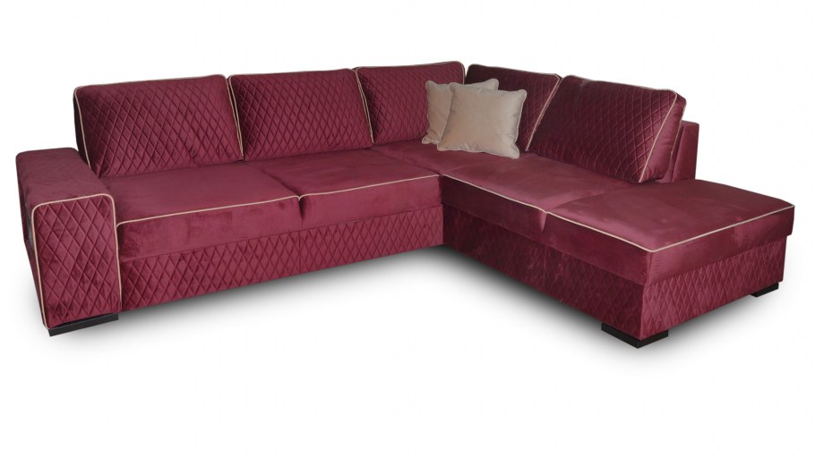 Белый диван с синими подушками