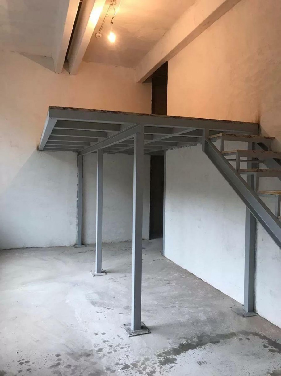 Антресоль из металла