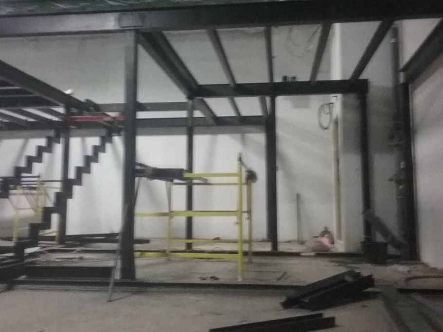 Ограждение антресольного этажа