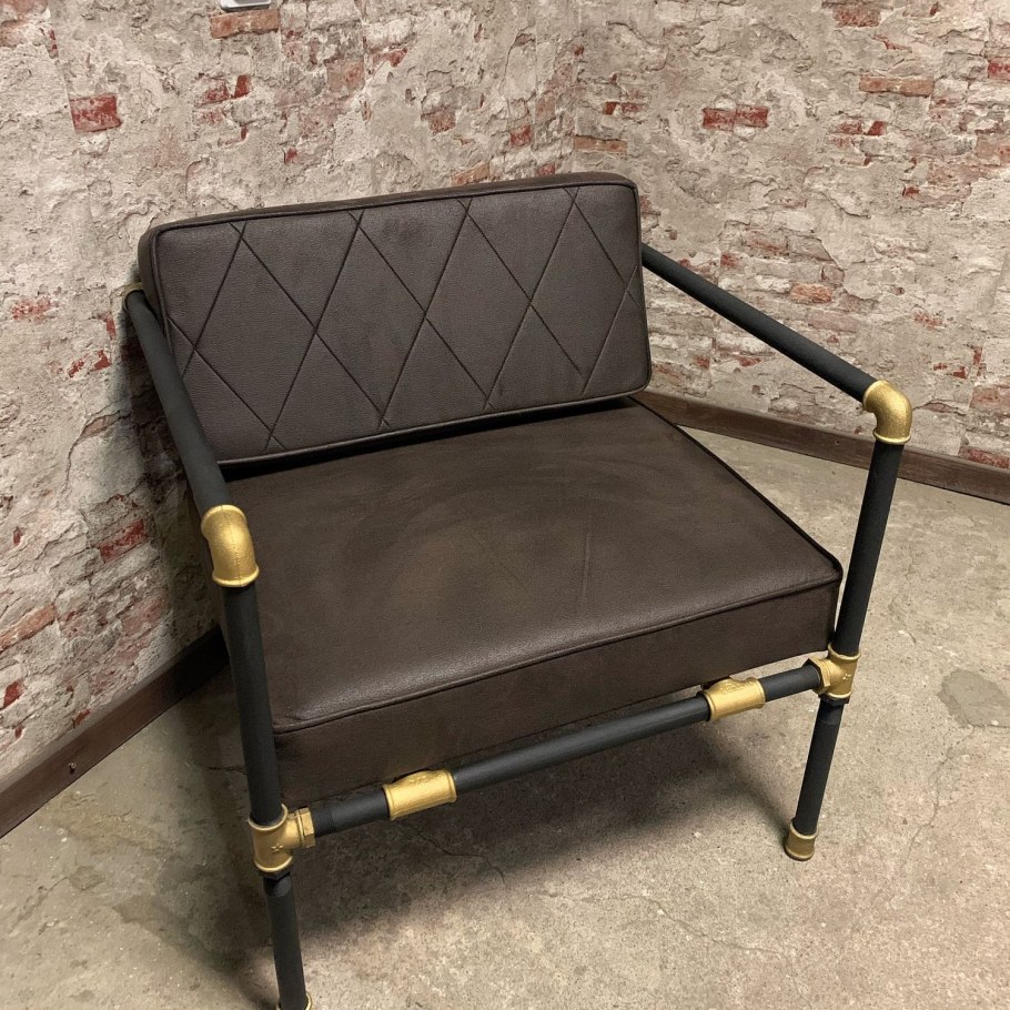 Кресло реклайнер в стиле лофт