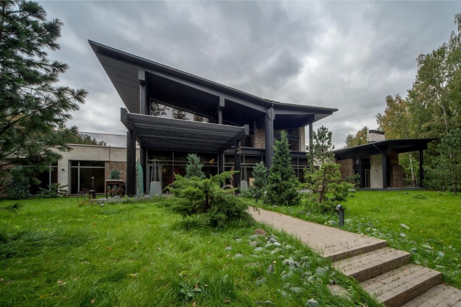 Дом в стиле Райта от Yunakov Architecture Design