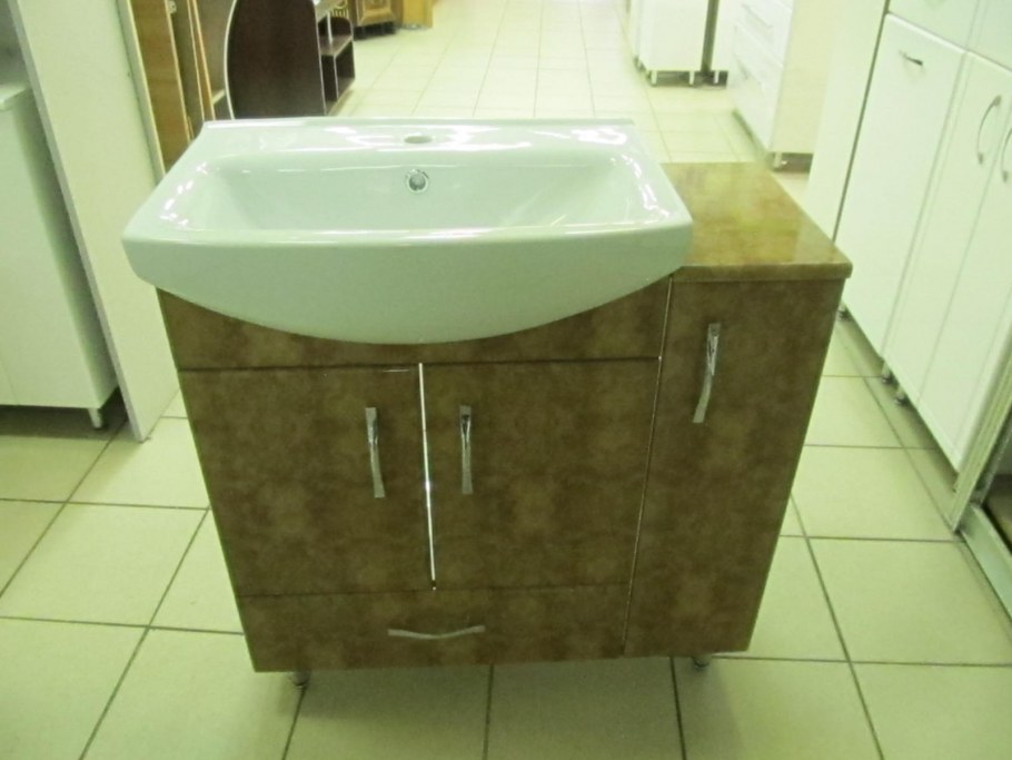 Угловая раковина 600х600 Сергей