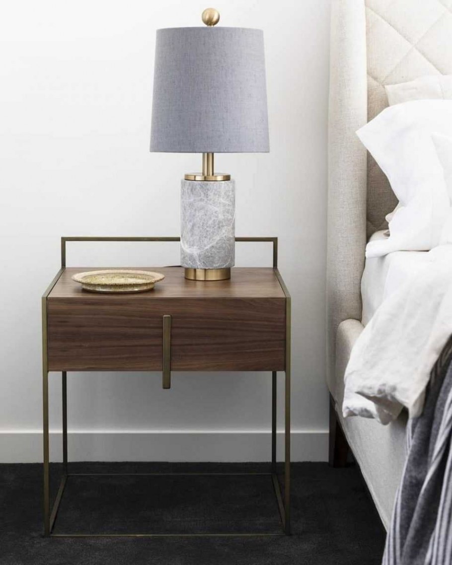 Оригинальные прикроватные тумбочки