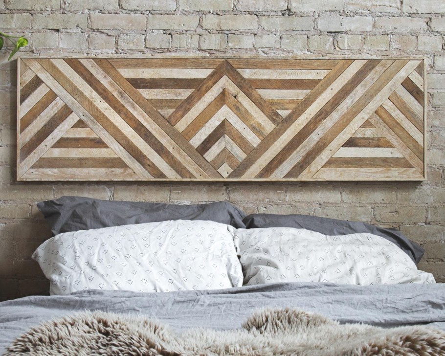 Изголовье из реек