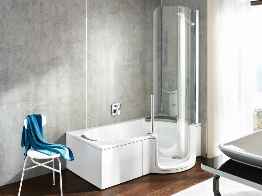 Ванная комната с душем в пол