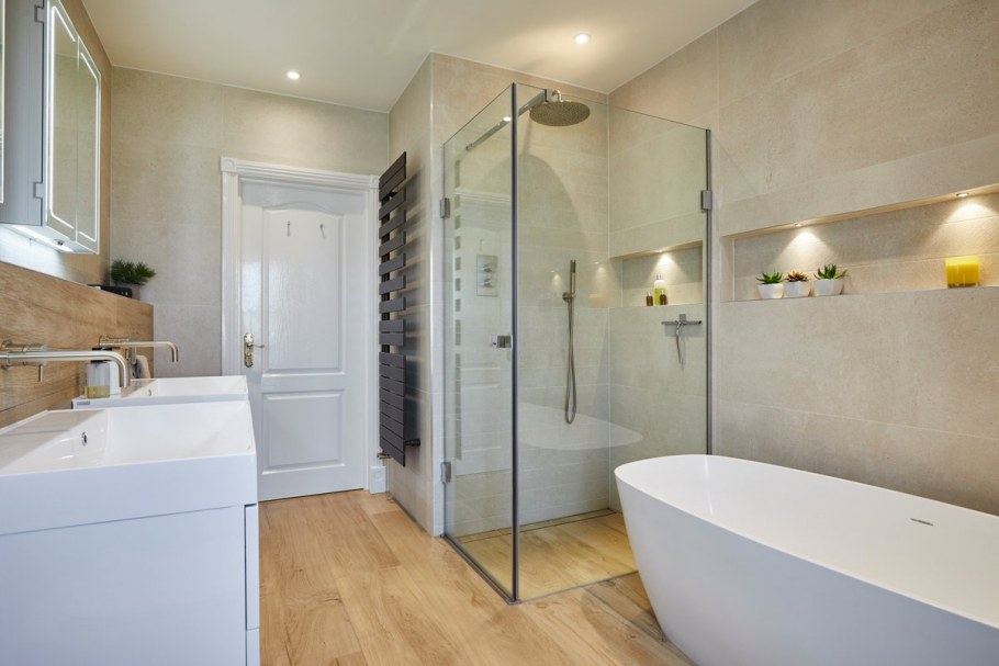 Ванна и душевая вместе