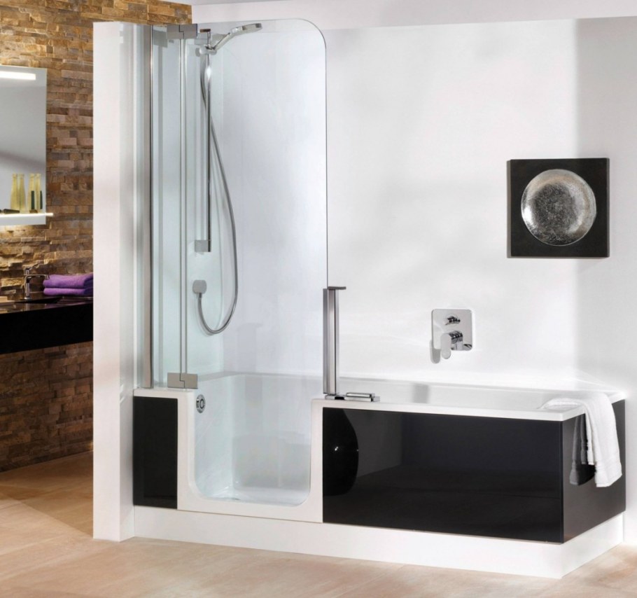 Ванная комната вместе с душевой