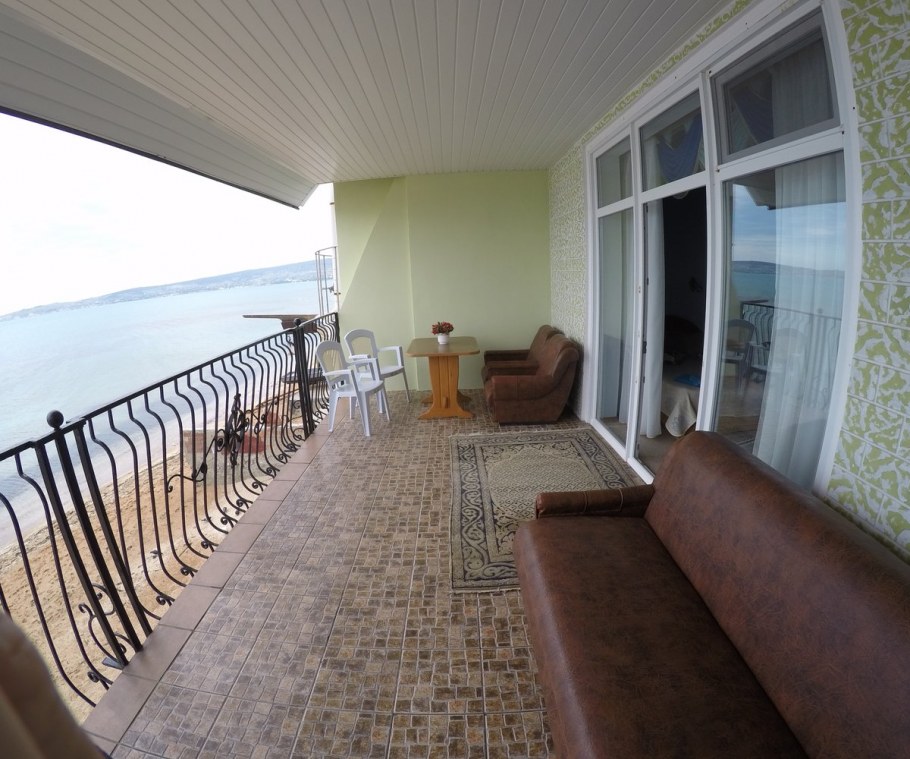 Эллинг Феодосия Черноморская