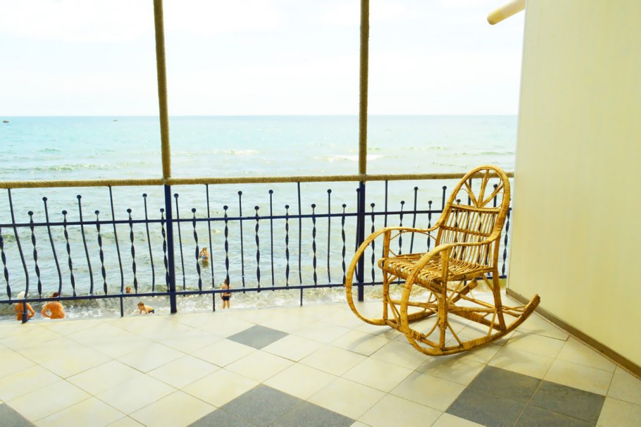 Эллинг Феодосия