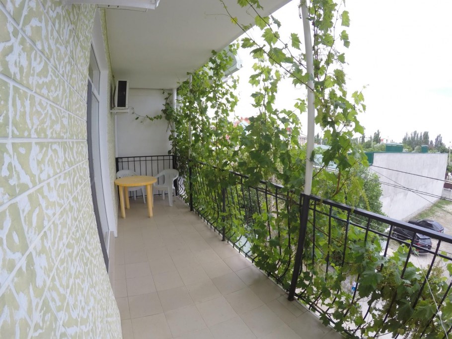 Эллинги Феодосия золотой пляж