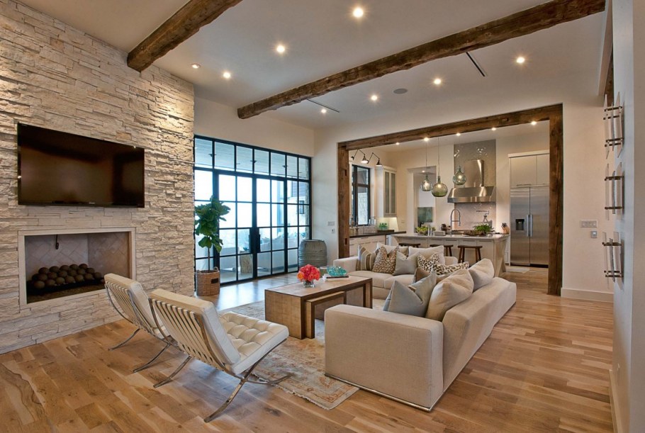 Интерьер кухни в загородном доме