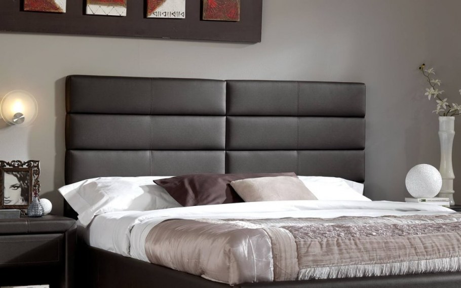 Кровать с мягким изголовьем