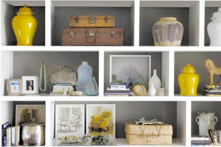 Серебристые вазы для декора