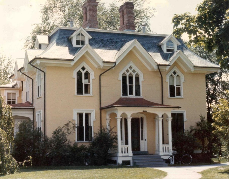 Цвета фасадов домов