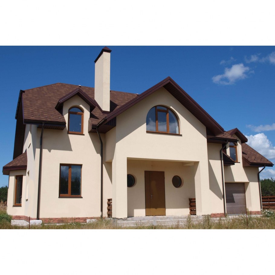 Дом с коричневой крышей