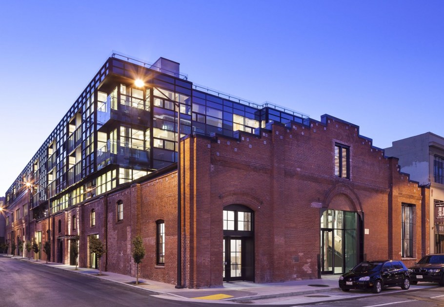 Ревитализация здания сад в Нью-Йорке