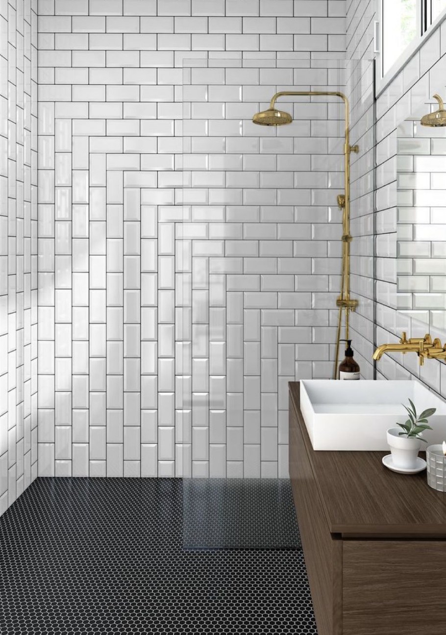 Раскладка молдингов на стене