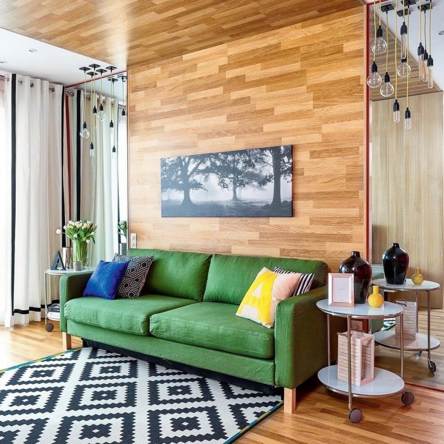 Ламинат на стене в спальне